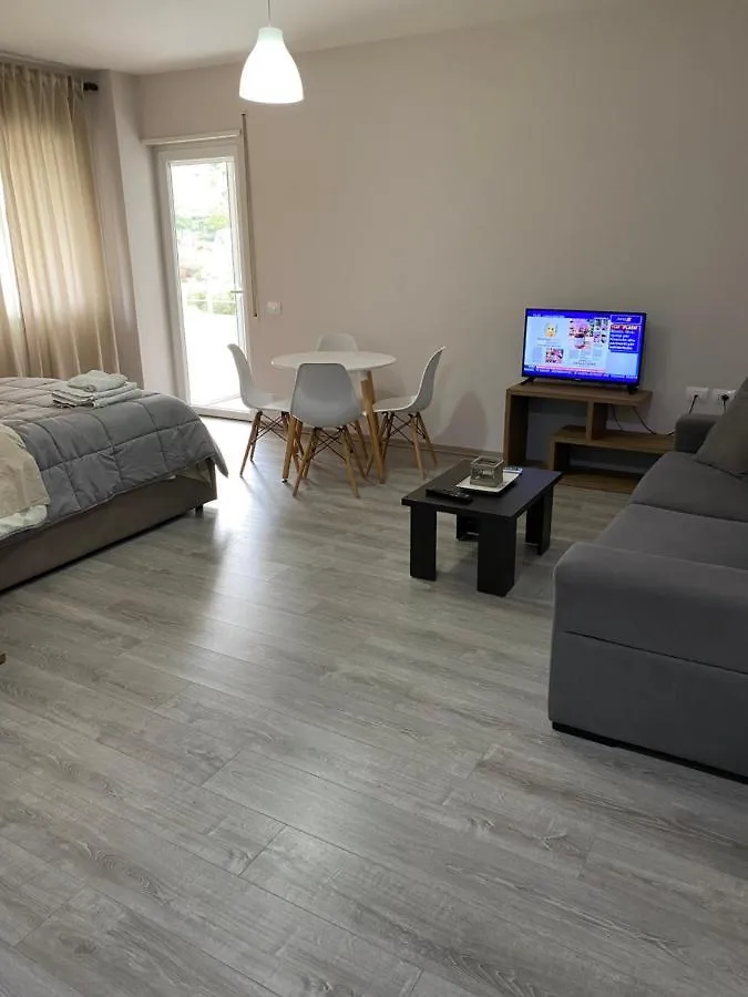 Apartamente Oslo Влёра