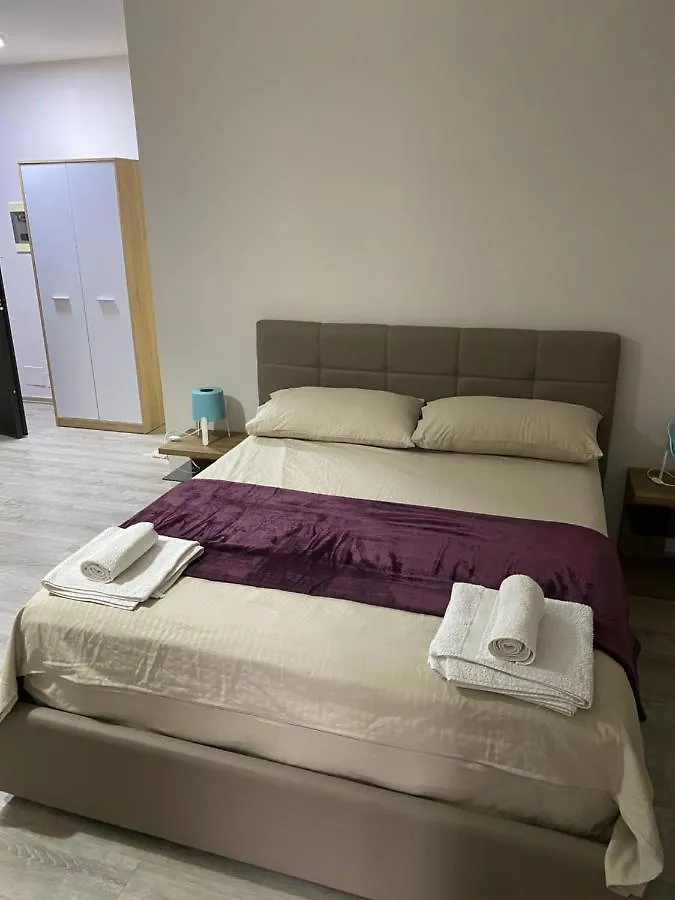 Apartamente Oslo Влёра