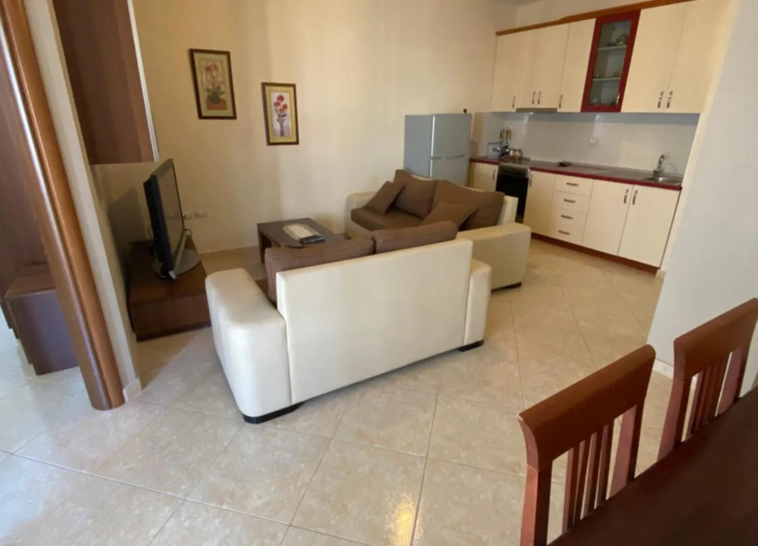 Apartamente Oslo Vlorë Albanië