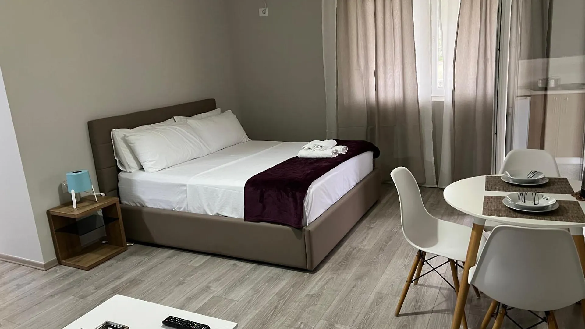 Apartament Apartamente Oslo Wlora Albania